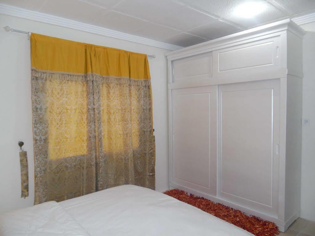 Leader Apartments 2 Kuwait City Екстер'єр фото