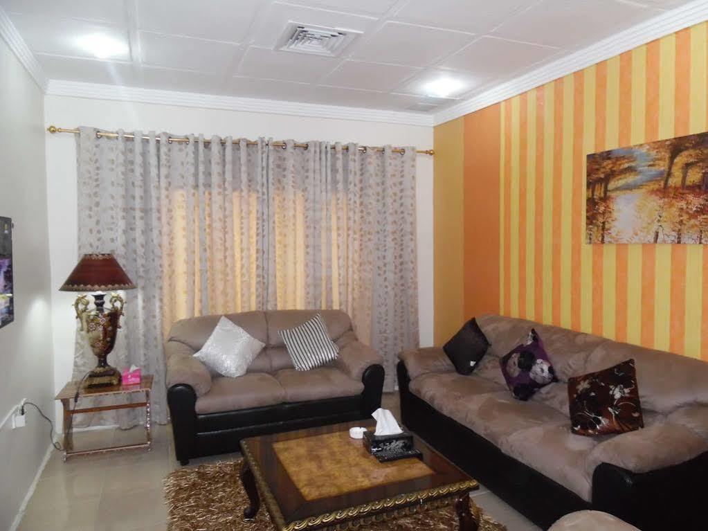 Leader Apartments 2 Kuwait City Екстер'єр фото