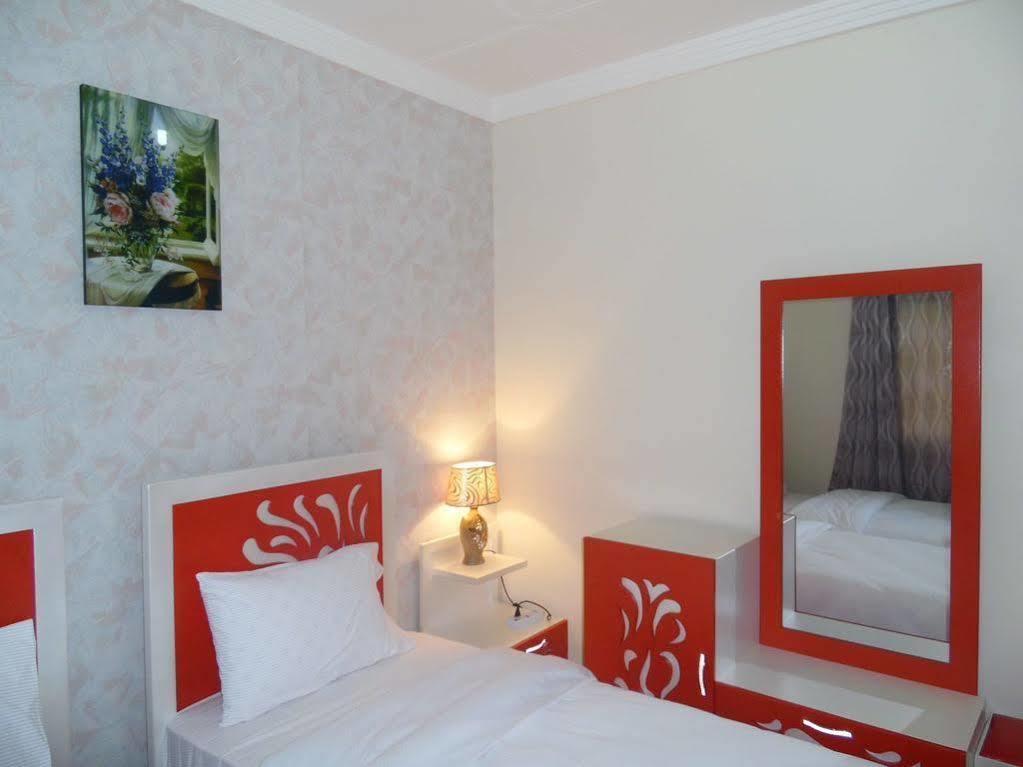 Leader Apartments 2 Kuwait City Екстер'єр фото